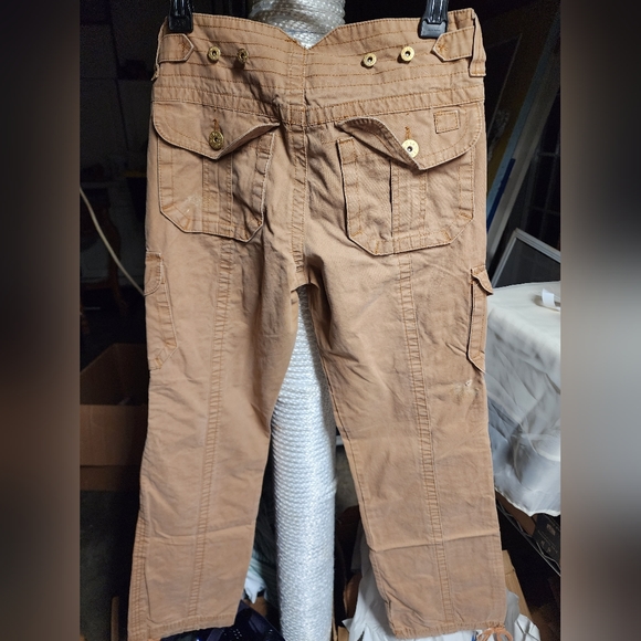 LEI Sz5 7 pocketed khakis w/ beautiful gold buttons including button up fly - Picture 2 of 7